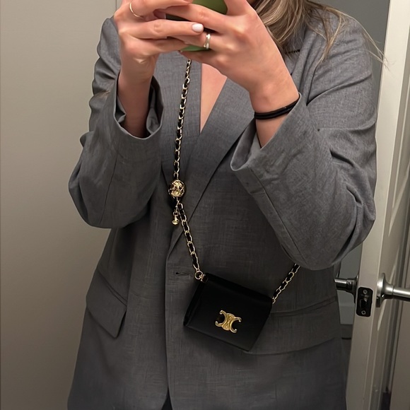 Authentic CELINE Compact - Calf Skin Trifold Wallet WOC on chain - Picture 5 of 15